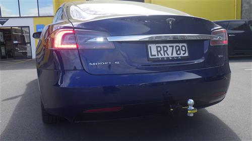 TESLA MODEL S SALOON 2012-CURRENT